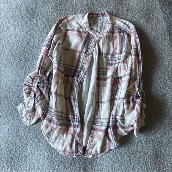 Abercrombie medium button down - Picture 1 of 8